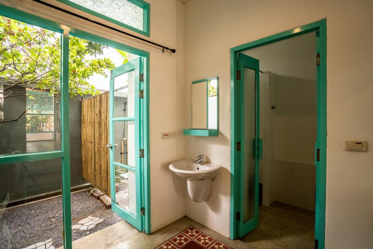 Nomads Hostel Ao Nang