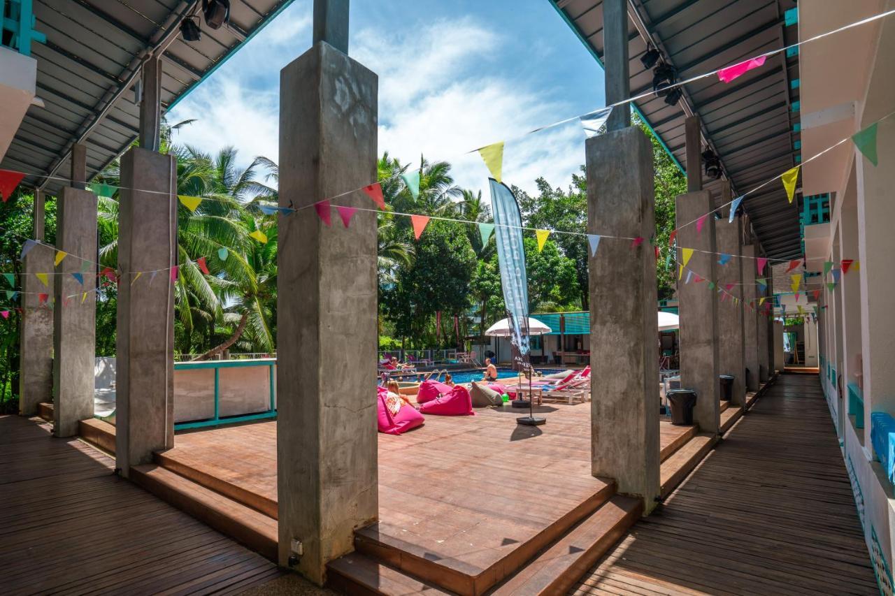Nomads Hostel